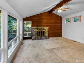 5755 Blakely Avenue NE, Bainbridge Island WA 98110
