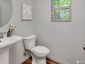 20029 S Danvers Road, Lynnwood WA 98036