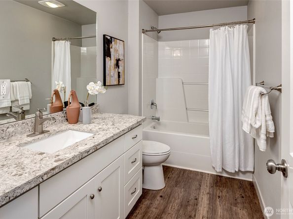 20029 S Danvers Road, Lynnwood WA 98036
