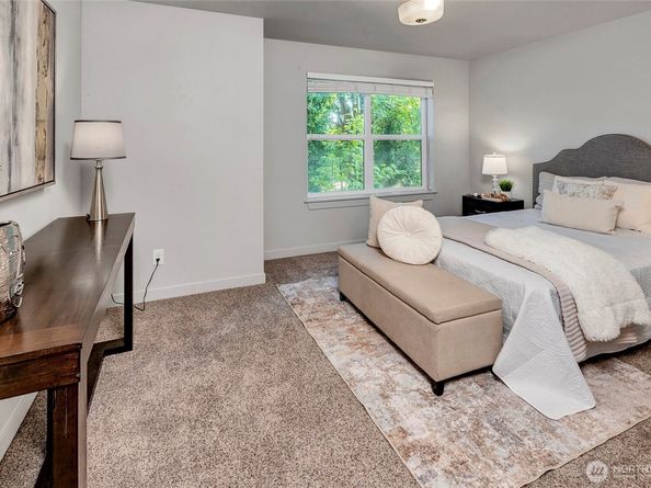 20029 S Danvers Road, Lynnwood WA 98036