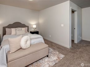 20029 S Danvers Road, Lynnwood WA 98036