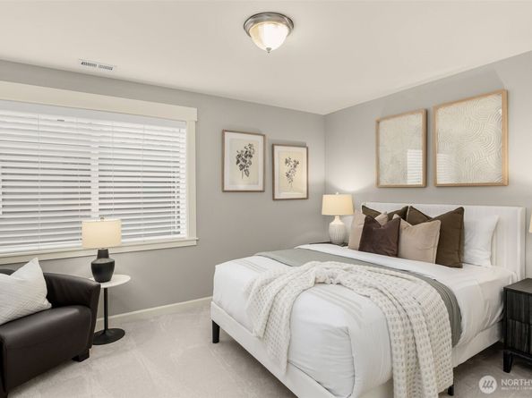 1508 247th Avenue NE, Sammamish WA 98074