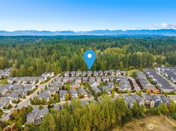 1508 247th Avenue NE, Sammamish WA 98074