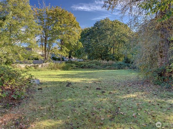 14024 169th Avenue SE, Renton WA 98059
