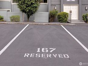 4641 West Lake Sammamish Parkway SE F105, Issaquah WA 98027