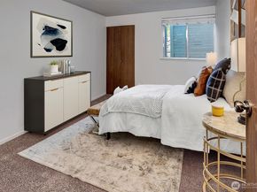 4641 West Lake Sammamish Parkway SE F105, Issaquah WA 98027