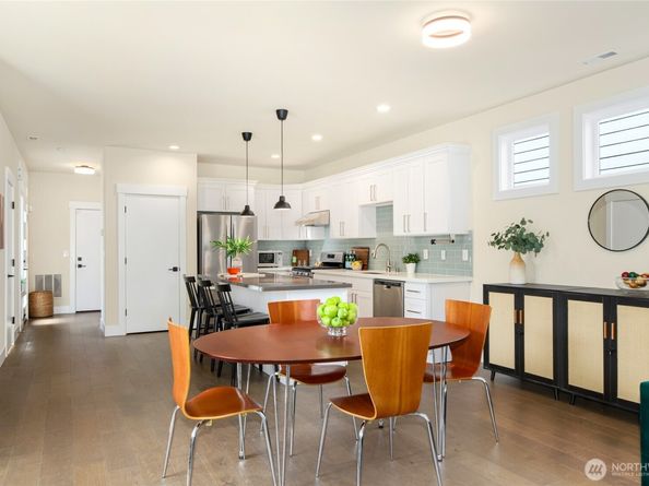 10410 2nd Place SW, Seattle WA 98146