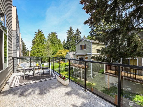 10410 2nd Place SW, Seattle WA 98146