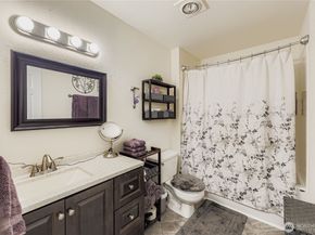 5300 Harbour Pointe Boulevard 305J, Mukilteo WA 98275