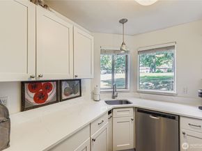 5300 Harbour Pointe Boulevard 305J, Mukilteo WA 98275