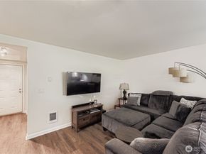 5300 Harbour Pointe Boulevard 305J, Mukilteo WA 98275