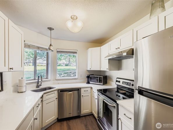 5300 Harbour Pointe Boulevard 305J, Mukilteo WA 98275