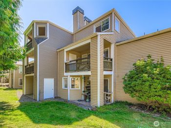5300 Harbour Pointe Boulevard