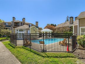 5300 Harbour Pointe Boulevard 305J, Mukilteo WA 98275