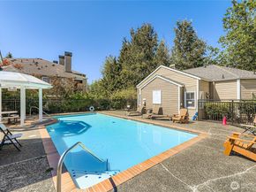 5300 Harbour Pointe Boulevard 305J, Mukilteo WA 98275