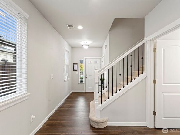 2635 55th Street SE, Auburn WA 98092