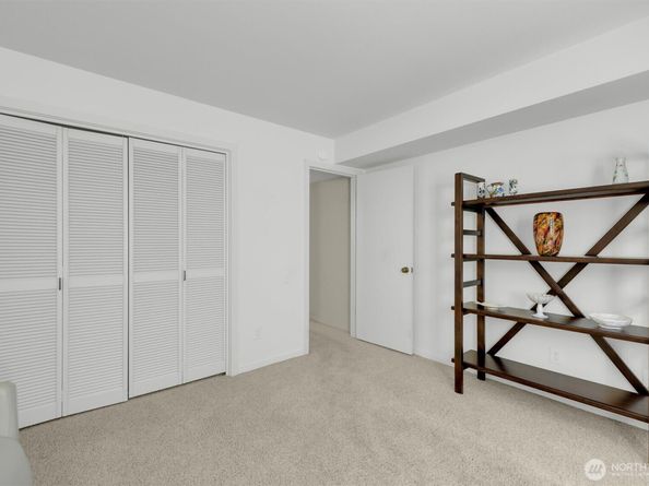 1610 NE 140th Street N3, Seattle WA 98125