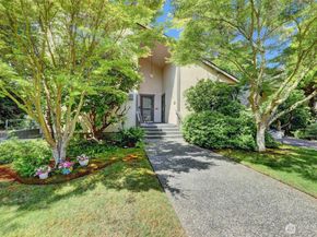 1610 NE 140th Street N3, Seattle WA 98125