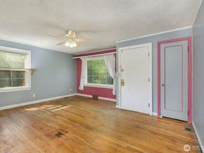 12428 12th Avenue S, Burien WA 98168