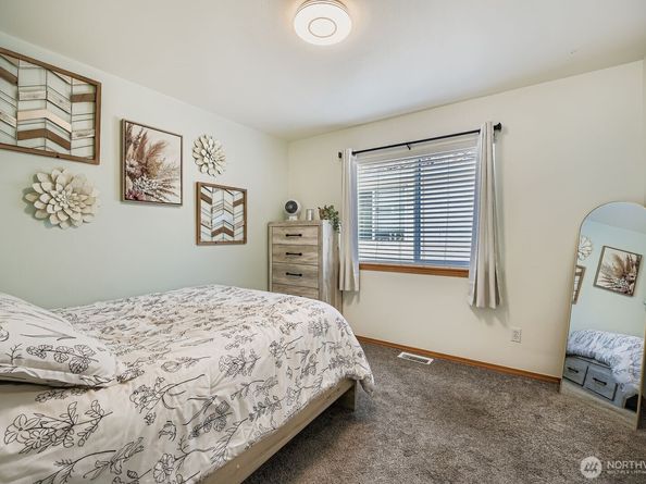 11847 SE 176th Court, Renton WA 98058