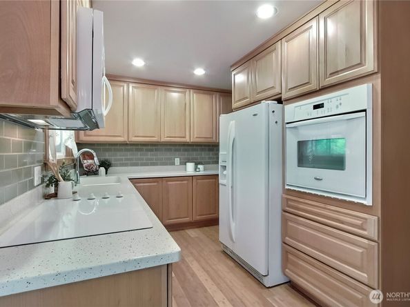 12684 SE 161st Street, Renton WA 98058