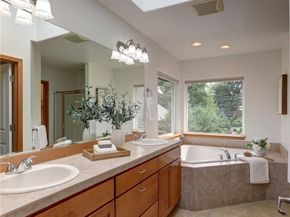 14332 Madison Way, Lynnwood WA 98087