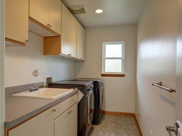 14332 Madison Way, Lynnwood WA 98087