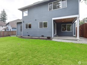 14332 Madison Way, Lynnwood WA 98087