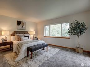 14332 Madison Way, Lynnwood WA 98087