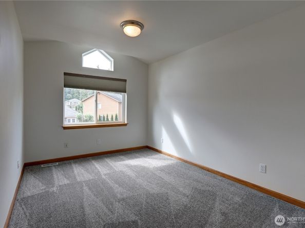 14332 Madison Way, Lynnwood WA 98087