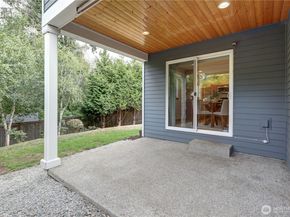 14332 Madison Way, Lynnwood WA 98087