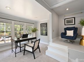 5220 18th Avenue NE, Seattle WA 98105