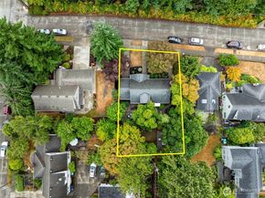 4715 NE 54th Street, Seattle WA 98105