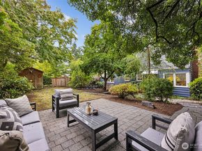 4715 NE 54th Street, Seattle WA 98105