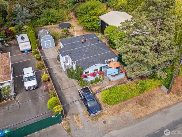 5605 21st Avenue SW, Seattle WA 98106