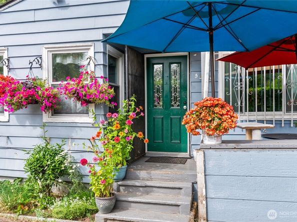 5605 21st Avenue SW, Seattle WA 98106