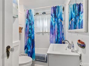5605 21st Avenue SW, Seattle WA 98106