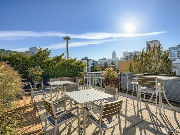3104 Western Ave 521, Seattle WA 98121