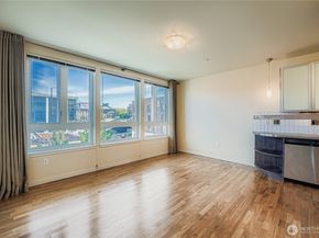 3104 Western Ave 521, Seattle WA 98121