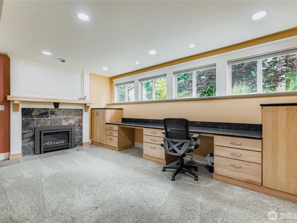 19540 129th Court NE, Bothell WA 98011