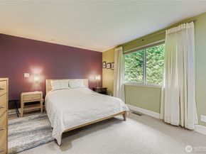 19540 129th Court NE, Bothell WA 98011