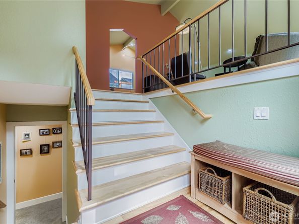 19540 129th Court NE, Bothell WA 98011