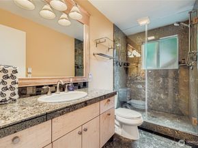 19540 129th Court NE, Bothell WA 98011