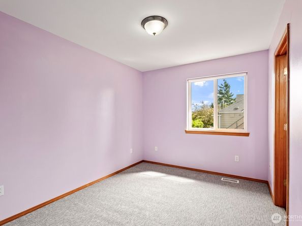 12332 40th Avenue NE, Seattle WA 98125