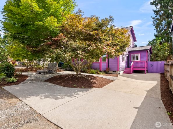 12332 40th Avenue NE, Seattle WA 98125