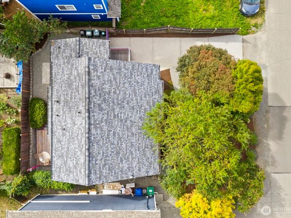 12332 40th Avenue NE, Seattle WA 98125