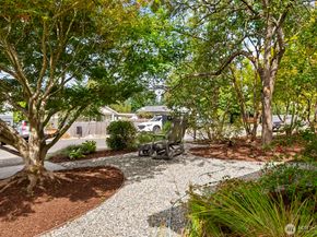 12332 40th Avenue NE, Seattle WA 98125