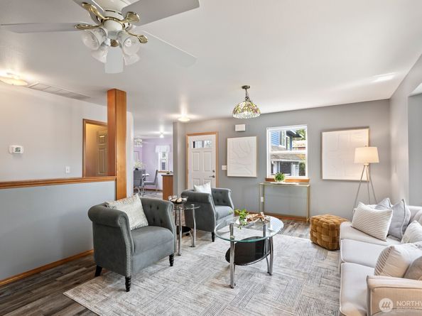 12332 40th Avenue NE, Seattle WA 98125