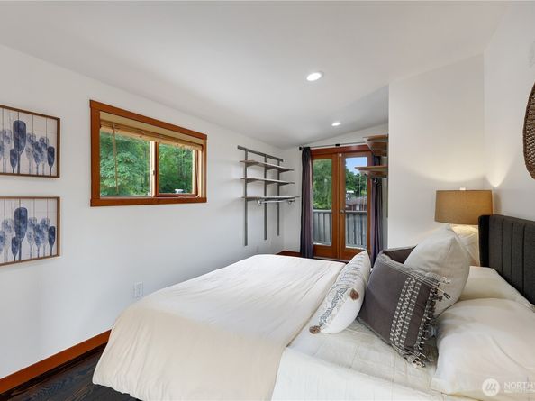 2770 Westlake Avenue N 6, Seattle WA 98109