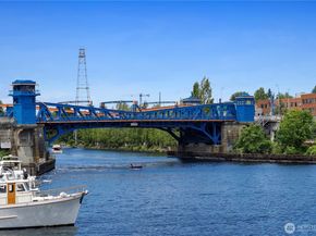 2770 Westlake Avenue N 6, Seattle WA 98109